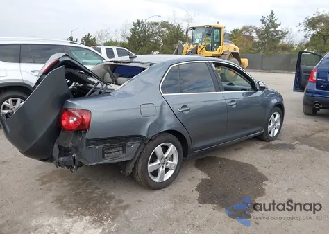 2008 Volkswagen Jetta Se/Sel z USA, uszkodzony, nr VIN 3VWRM71K98M122124